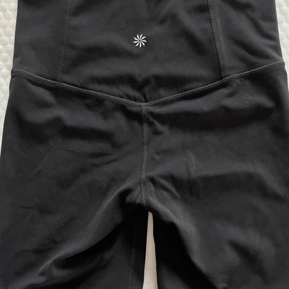 ATHLETA Ultra High Rise Elation 7" Short (NEVER WORN)